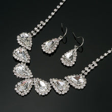 Load image into Gallery viewer, Crystal Necklace