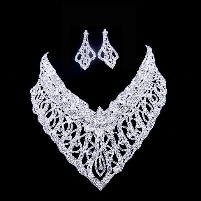 Silver Tone Crystal  Jewelry Set